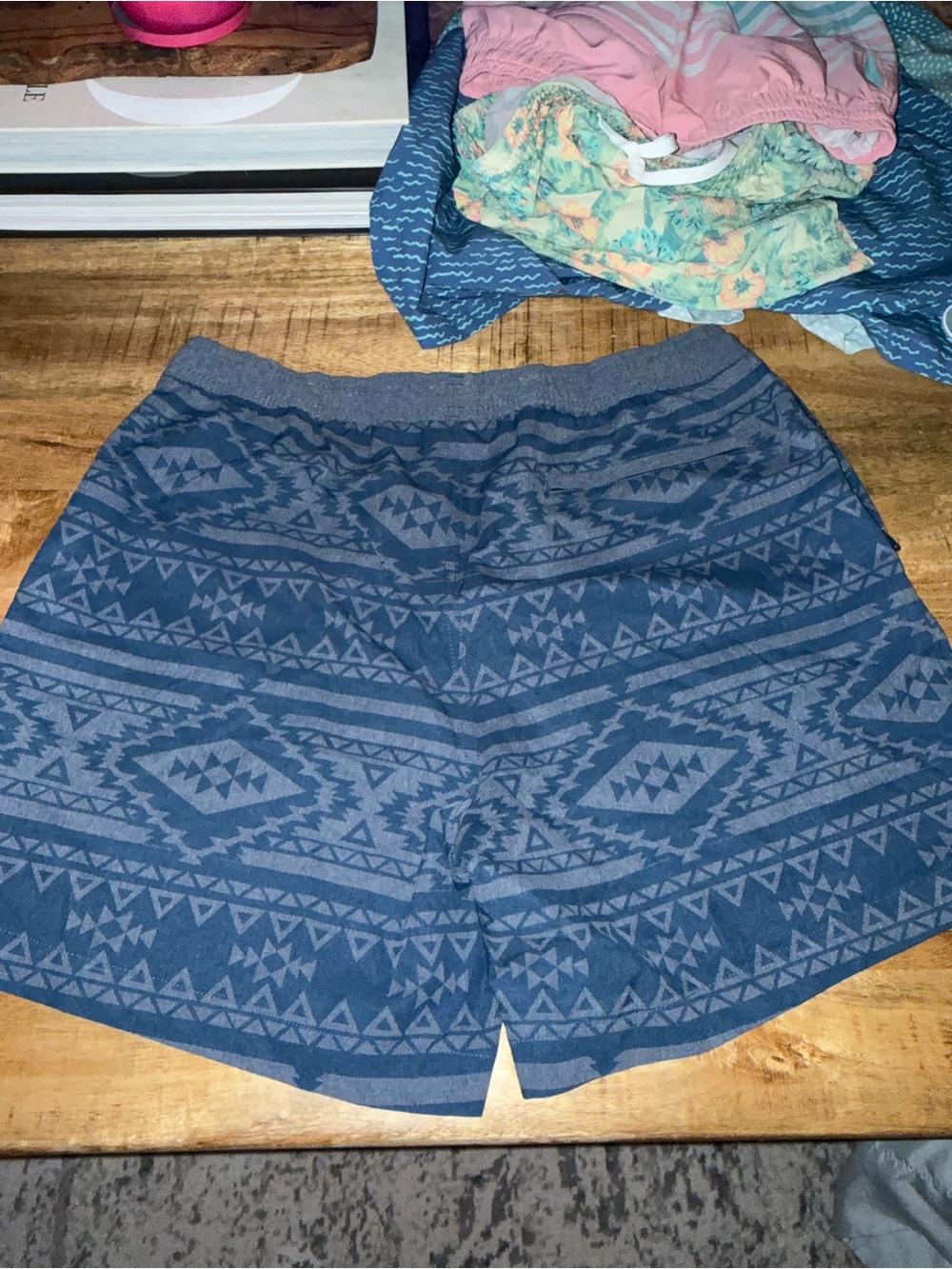Chubbies Men's Swim Shorts - unlined bathing suit bottoms, Swim Trunks - size L